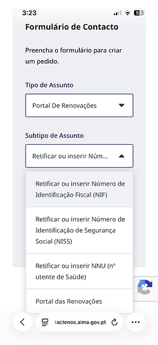 The image displays a mobile contact form interface in Portuguese, requesting users to fill out a subject for creating a request related to a renewal portal. (Captioned by AI)