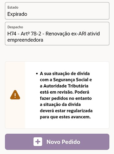 The image displays a notification indicating an expired status regarding an entrepreneurial activity renewal, with a warning about the review of an outstanding debt with social security and tax authorities. (Captioned by AI)